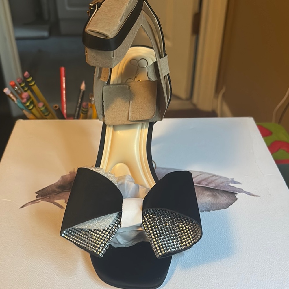 Jessica Simpson Black Sandals with Bow Detail